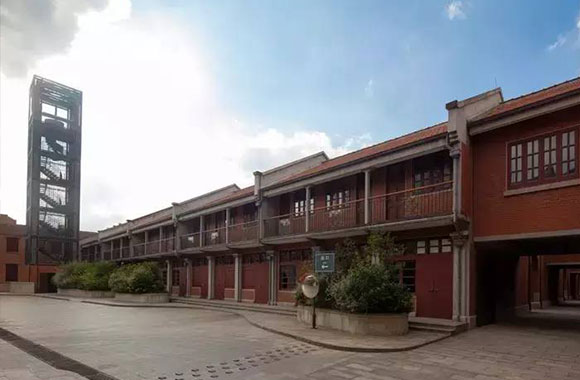 建(jian)業(ye)裏(li)